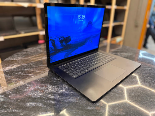 Microsoft Surface Laptop 5