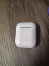 Apple AirPods 2 с беспроводным зарядным футляром - MRXJ2ZM/A